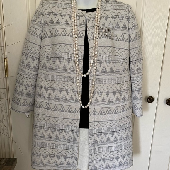 Long jacket - Picture 3 of 3